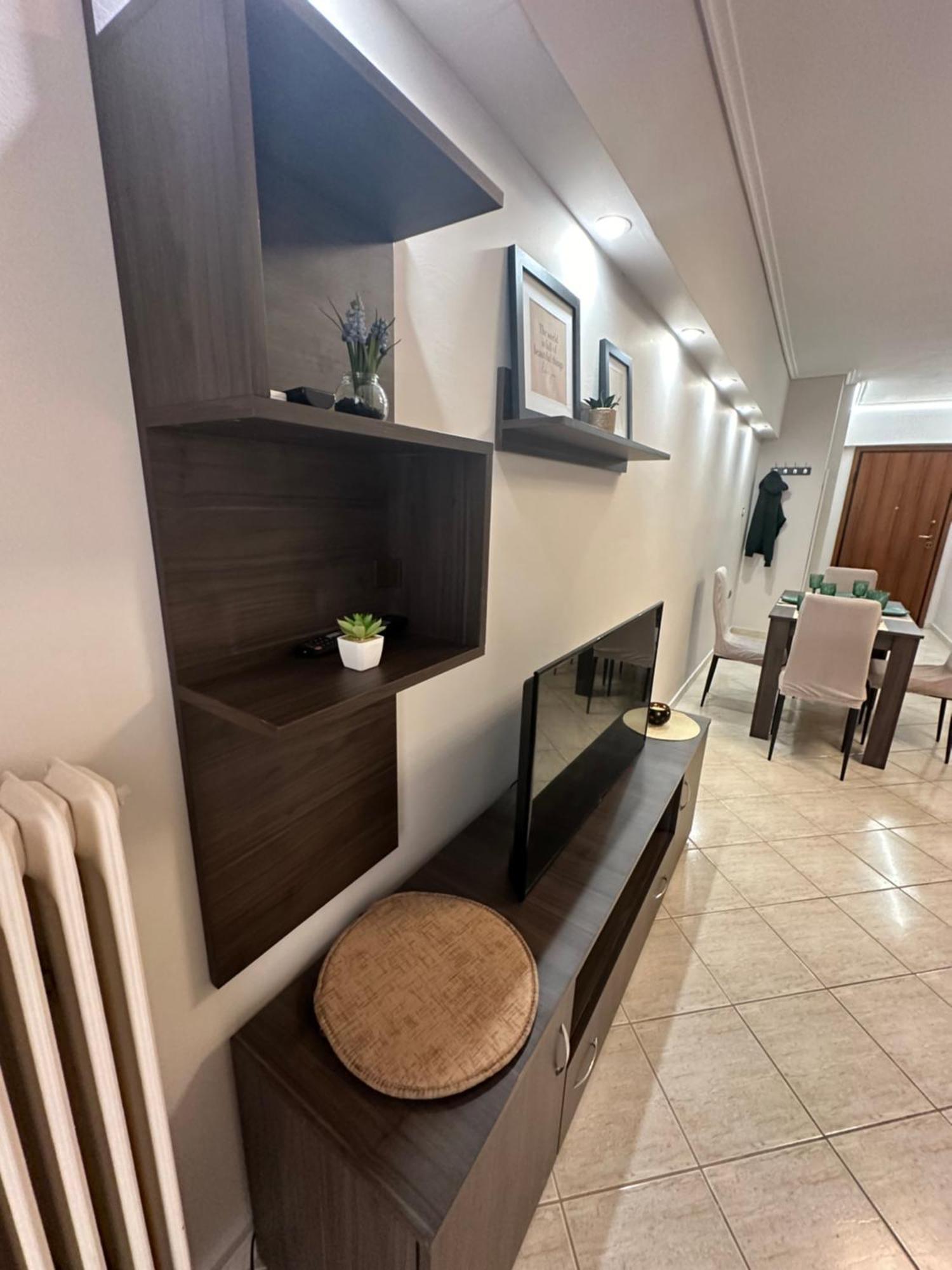 Lux Apartment Next To The Sea Pireus Exteriör bild