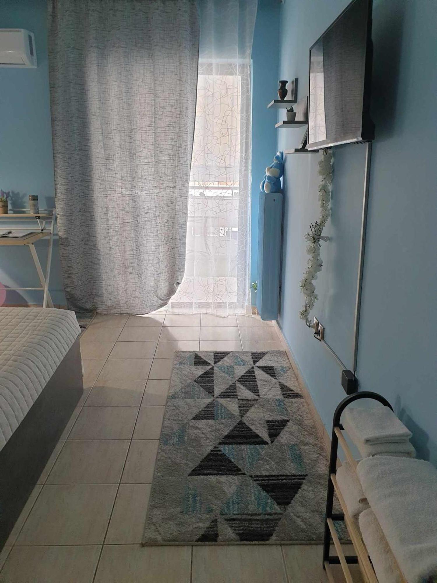 Lux Apartment Next To The Sea Pireus Exteriör bild