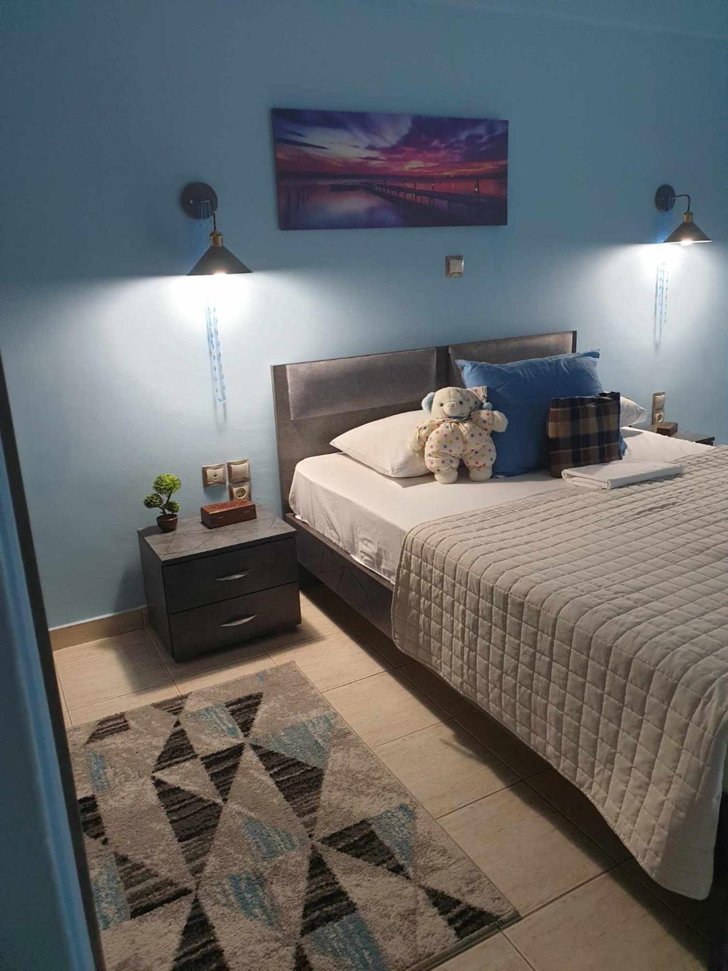 Lux Apartment Next To The Sea Pireus Exteriör bild